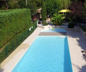 CAMPING LES SOURCES 3*