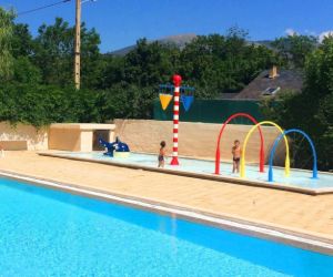 CAMPING L'ENCLAVE